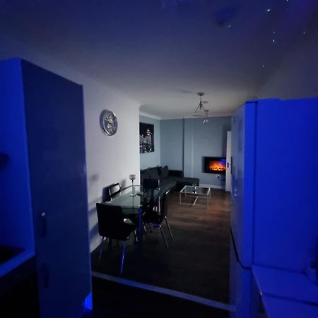 Beautiful Modern Apartment On Wick Lane London Eksteriør bilde