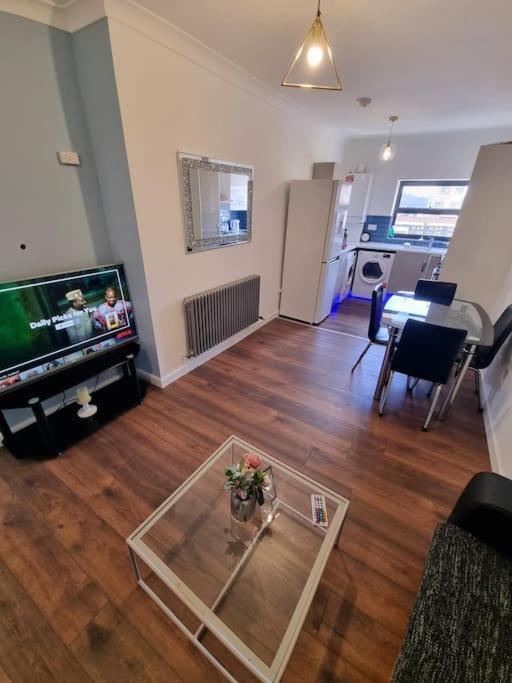 Beautiful Modern Apartment On Wick Lane London Eksteriør bilde