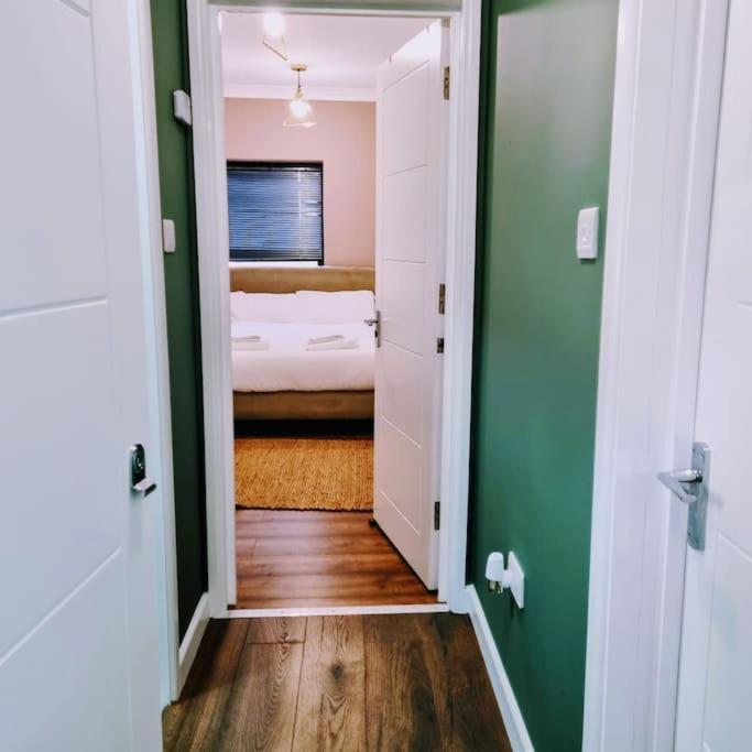 Beautiful Modern Apartment On Wick Lane London Eksteriør bilde